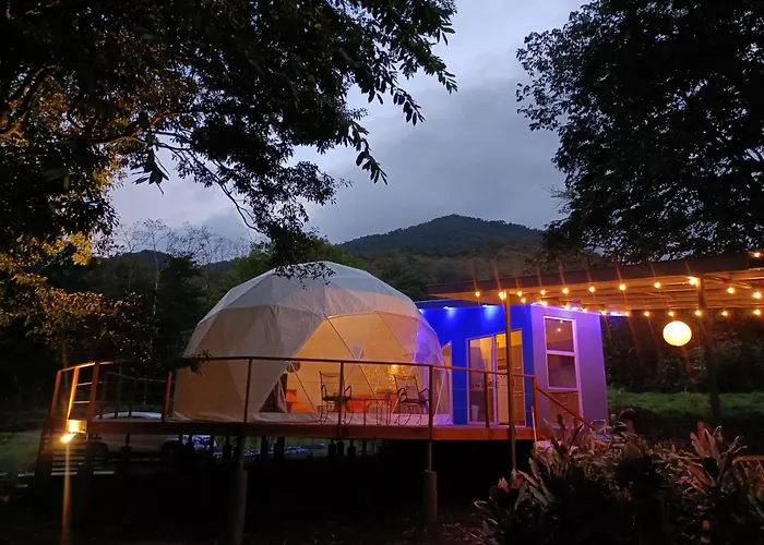 Bitzu Dome-Bijagua Riverside Glamping
